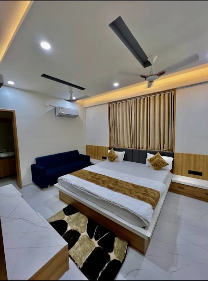 Comfortable room at Sri Venkateswara Guest House Tirumala